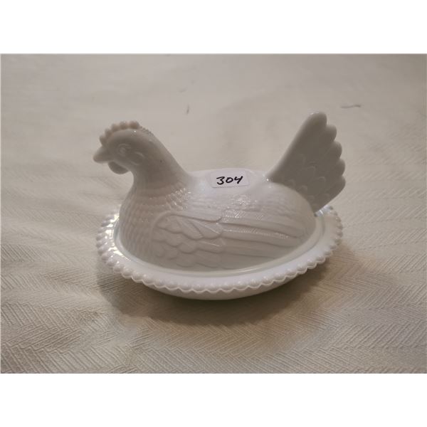 Milk glass hen on the nest 7 X 5