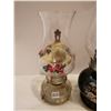 Image 3 : 2 oil lamps