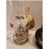 Image 5 : 2 oil lamps