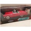 Image 3 : 1957 Ford Thunderbird 1:18 scale die cast
