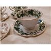Image 4 : 6 Royal Albert cups & saucers