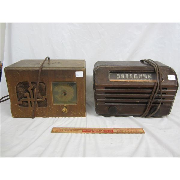 2 Radios 1 RCA and 1 Monarch