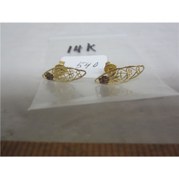 14kt Pair of Ear Rings