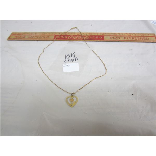10 kt Gold Chain and Charm