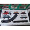 Image 4 : VINTAGE BATTERY OPERATED HOLIDAY TRAIN