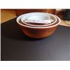Image 2 : 640  2 TONE BROWN PYREX MIXING BOWLS