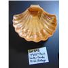 Image 2 : 646 VINTAGE PEACH LUSTER CANDY DISH