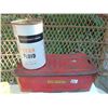 Image 3 : 696 INTERNATIONAL HY-TRAN FLUID TIN & IHC TRACTOR TOOLBOX