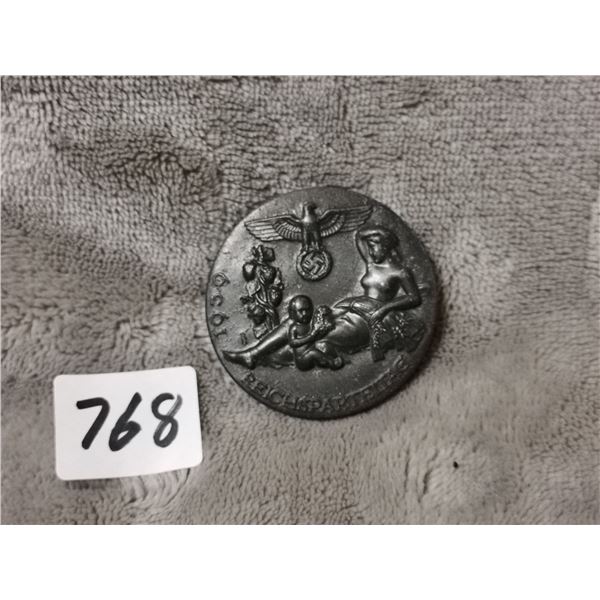 1939 German promotional campaign pin