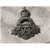 Image 3 : CAPC overseas kings crown badge