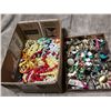 Image 2 : Two trays of arts & crafts jewelry