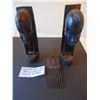 Image 2 : 859 IRON WOOD AFRICAN 9” TALL BOOK ENDS AND COMB