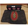 Image 1 : 885 MONTREAL CANADIENS TRAFFIC LIGHT & CAR FLOOR MAT