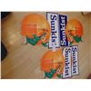 Image 3 : 920 THREE PAPER SUNKIST ORANGES STRING HANGER ADVERTISING SIGNS