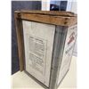 Image 3 : Gargoyle Mobil oil A tin & partial crate 14" H X 9.5" X 9.5"