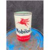 Image 5 : 25 lb Royalite grease pail & 1 quart Mobil oil tin