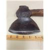 Image 2 : Hewing axe 6" cutting end