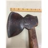 Image 3 : Hewing axe 6" cutting end
