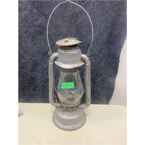 Barn lantern beacon 16" tall