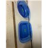 Image 1 : 2 x blue glass pieces 14" oval bowl 15" cake pan