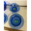Image 3 : 4 blue glass pieces 2 bowls 2 plates  7.5" across