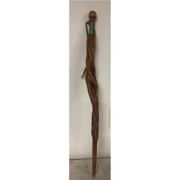 Diamond willow walking stick ornate 33"