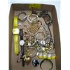 Image 2 : BOX OF ASSORTED COSTUME JEWELERY