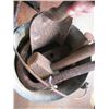 Image 2 : LOT OF MISC BUCKET OF SINGLE TREE SAW ETC