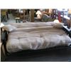 Image 2 : WOOD FRAME WITH FUTON MATTRESS