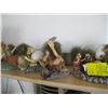 Image 2 : CAVEMAN FIGURINES