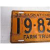 Image 2 : 1939 Sask Farm Truck License Plate