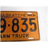 Image 3 : 1939 Sask Farm Truck License Plate