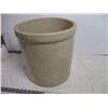 Image 5 : 6 Gallon Medalta Potteries Crock