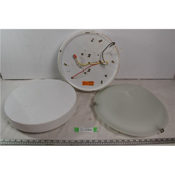 3 ceiling light fixtures