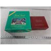 Image 1 : Trivial Pursuit Family Edition Master Game + Baby boomer edition