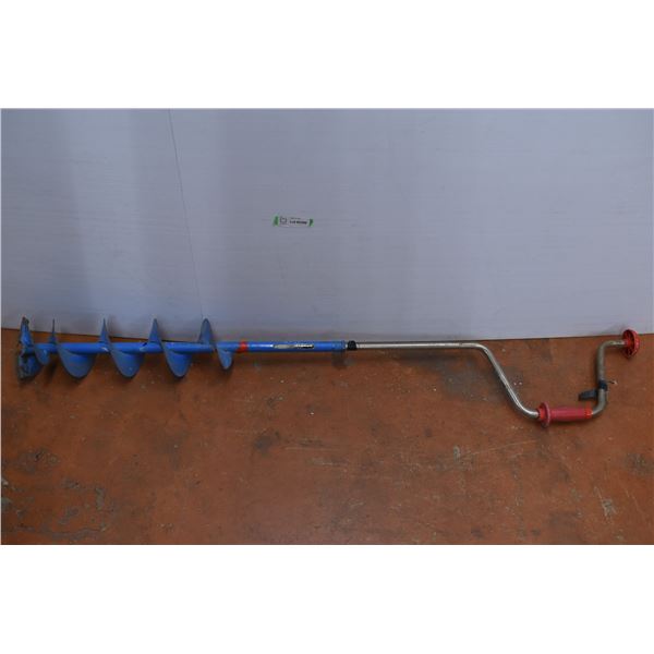 Blue hand auger