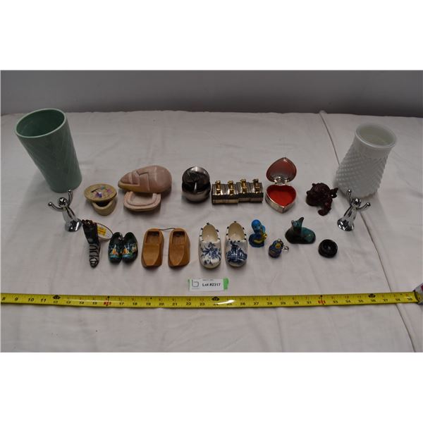 Variety of miniature ornaments and  2 vases