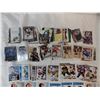 Image 8 : 2 columns full of hockey cards - approx 1600 - various cards+condition