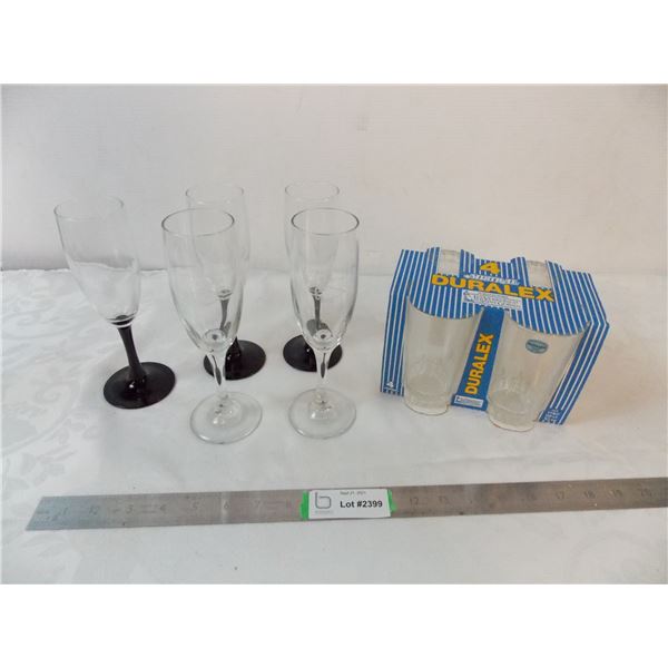 5 wine glasses (2 Dakota Dunes) and 4 Mistral Duralex drinking glasses