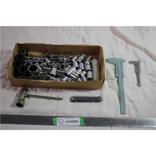 Sockets + plastic calipers