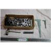 Image 1 : Sockets + plastic calipers