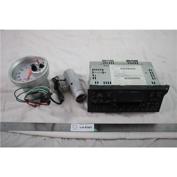 tachometer rpms with shift light + chrysler radio deck