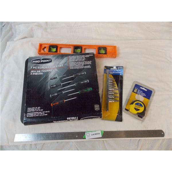 7pc screwdriver set with level, measuring tape,TORX bit set