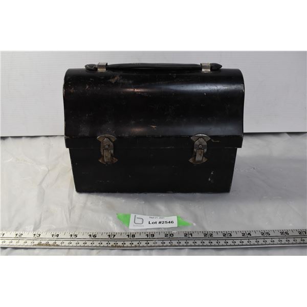 GSW Tin lunchbox with Sure-Vac Thermos inside