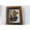 Image 3 : Framed butterflies + 2 paper 3D pictures with large open frame