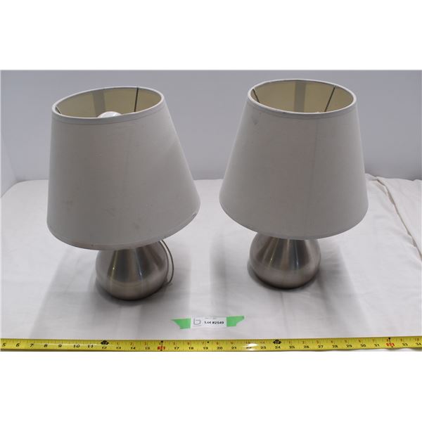 Stainless steel lamp pair