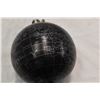 Image 2 : Small black and silver rotating globe