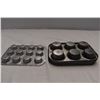 Image 3 : 5 aluminum cupcake/muffin trays + metal cooling racks