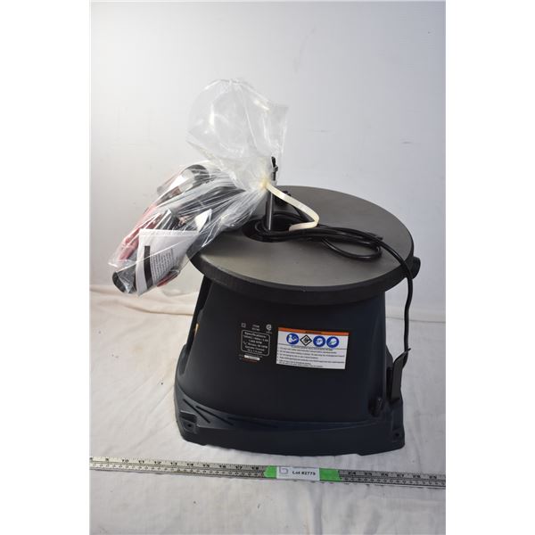 Central machinery 14" oscillating sander (working)