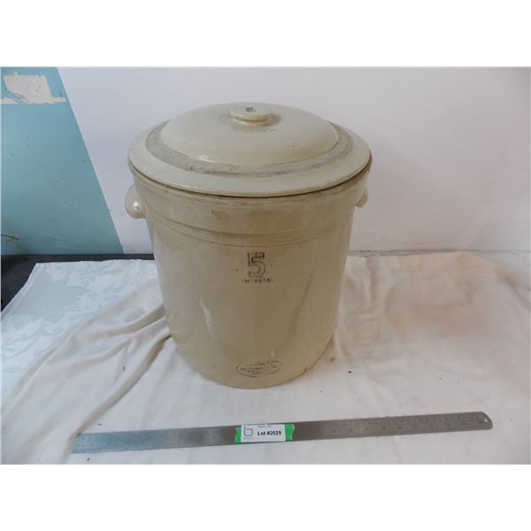 Medalta 5 Imperial Crock with Lid